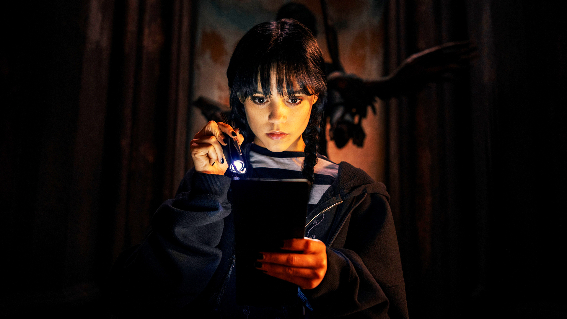 Wednesday (Serial TV 2022-) 005 Jenna Ortega jako Wednesday Addams