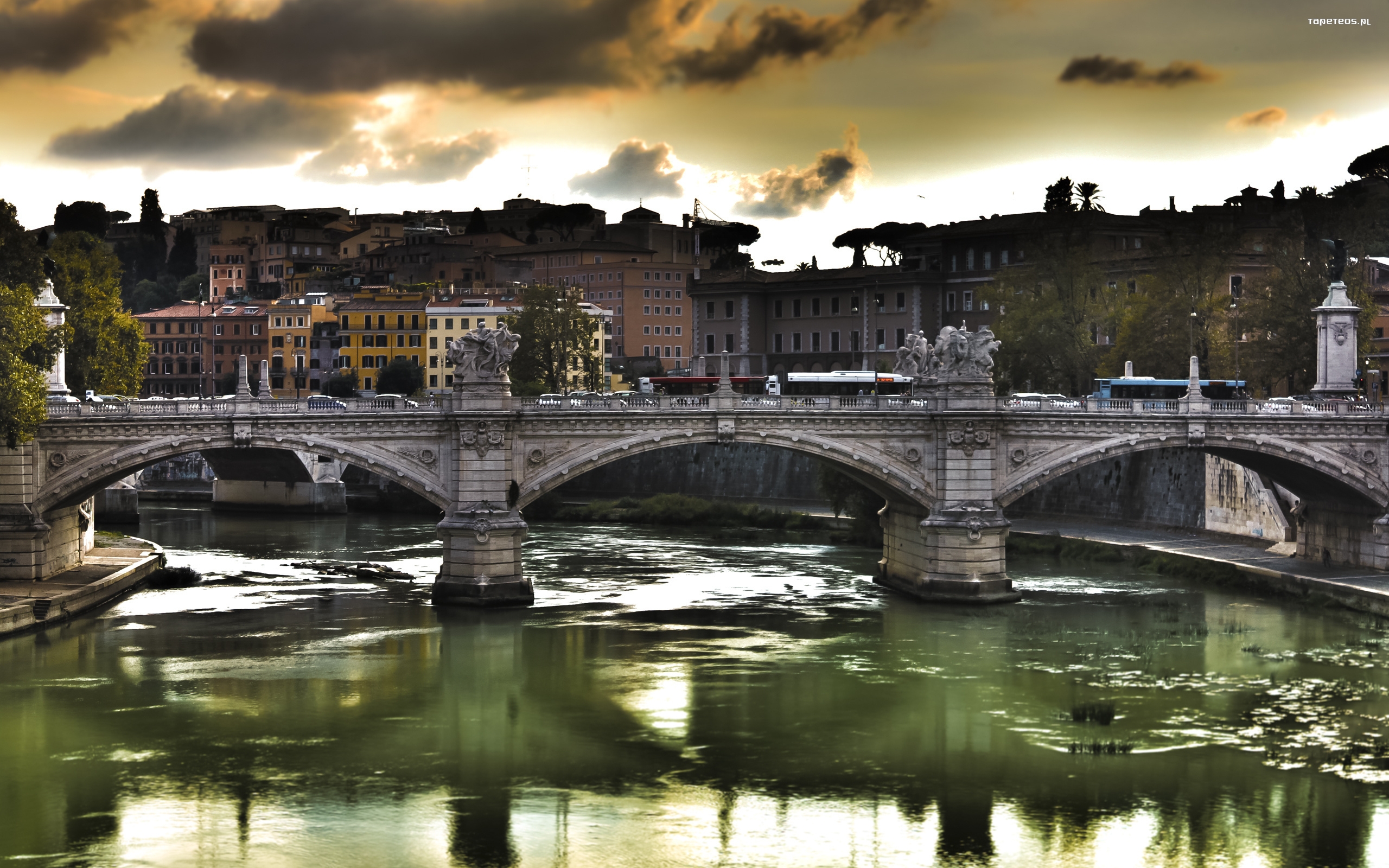 Most Ponte Vittorio Emanuele II Bridge 001 Rzym
