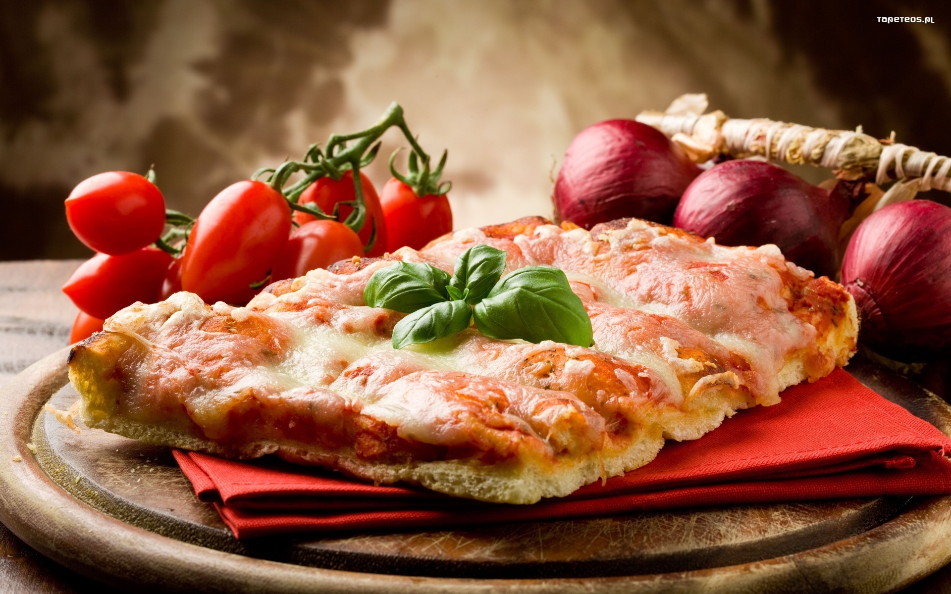 Pizza 031 Fast Food, Cebula, Pomidory