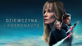 Dziewczyna i kosmonauta (Serial TV 2023- ) 001 Magdalena Cielecka jako Marta, Andrzej Chyra jako Bogdan Rosa, Jedrzej Hycnar jako Nikodem Borowski