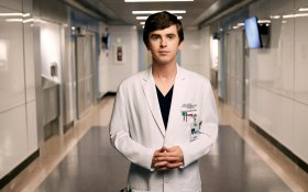 The Good Doctor (2017) Serial TV 022 Freddie Highmore jako Dr Shaun Murphy