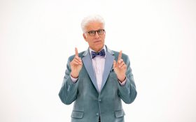 Dobre miejsce (2016) serial TV - The Good Place 014 Ted Danson jako Michael