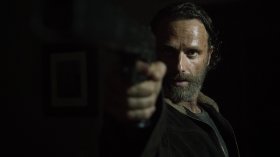 The Walking Dead (2010-) Serial TV 069 Andrew Lincoln jako Rick Grimes