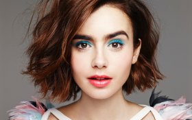 Lily Collins 002