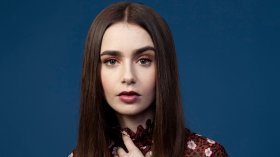 Lily Collins 015