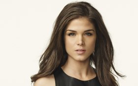 Marie Avgeropoulos 011