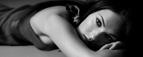 Kobieta Panorama Dual Screen 040 2560x1024, Megan Fox