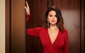 Selena Gomez 260 Emmy Magazine 2022
