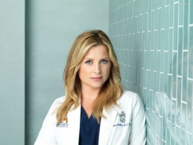 Chirurdzy, Greys Anatomy 043 Jessica Capshaw, Dr Arizona Robbins