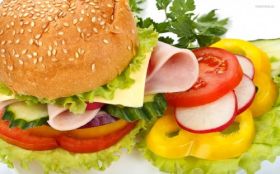 Hamburger 013 Fast food, Pomidor, Rzodkiewka