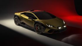 Lamborghini Huracan Sterrato 2023 004 8K